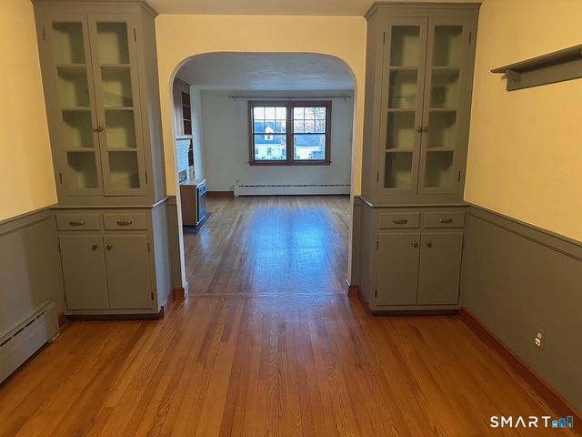 989 North Farms Road, Wallingford, CT 06492