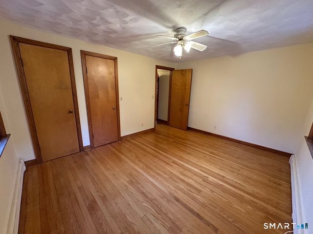 989 North Farms Road, Wallingford, CT 06492