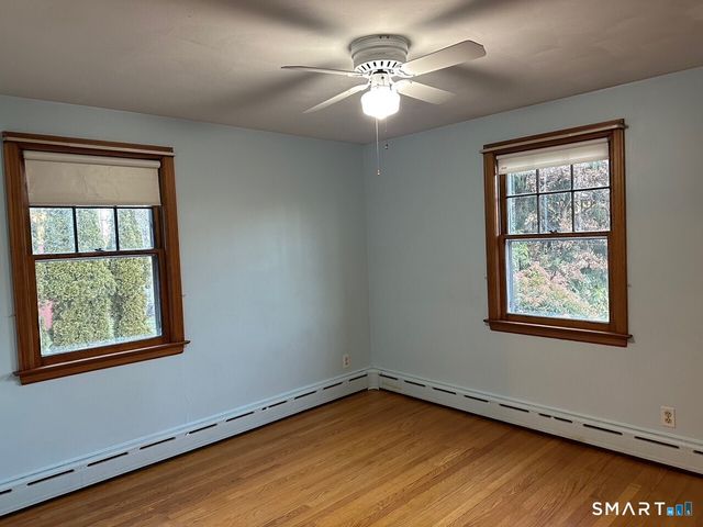 989 North Farms Road, Wallingford, CT 06492