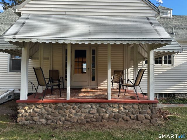 989 North Farms Road, Wallingford, CT 06492