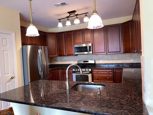 4204 Enclave Cir 4204, Franklin Twp., NJ 08873