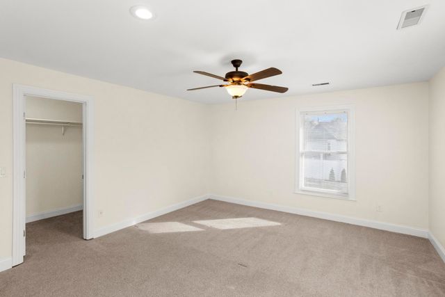 239 E Bledsoe St, Gallatin, TN 37066