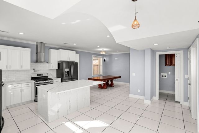 239 E Bledsoe St, Gallatin, TN 37066