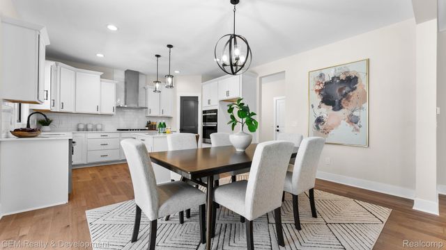 132 River Drive, Milford Village, MI 48381