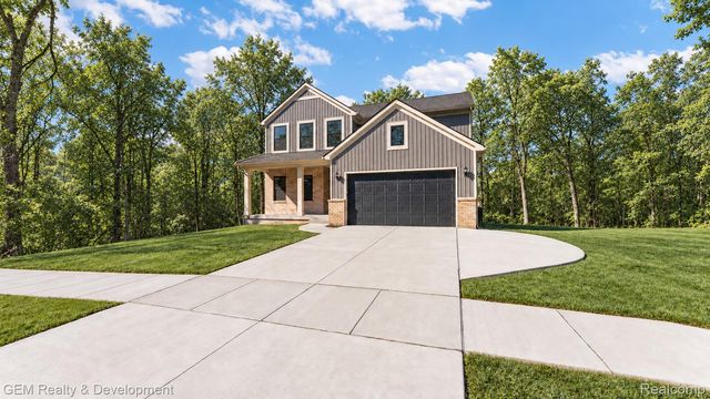 132 River Drive, Milford Village, MI 48381