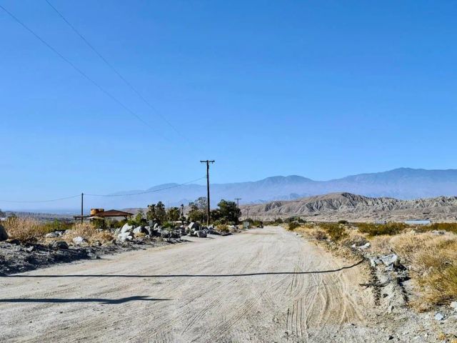 1 Dillon, Sky Valley, CA 92241