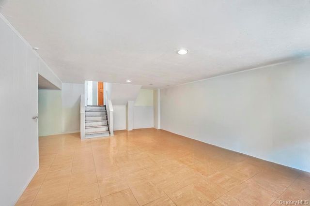 3263 Milburn Avenue, Baldwin Harbor, NY 11510