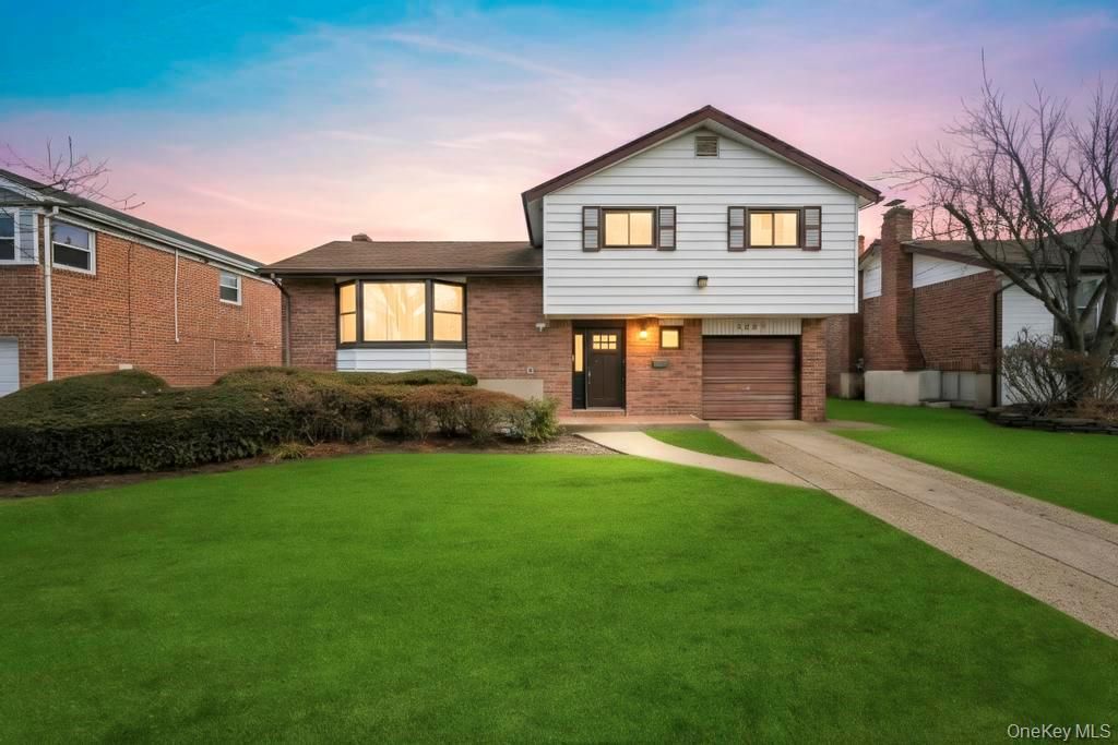 3263 Milburn Avenue, Baldwin Harbor, NY 11510