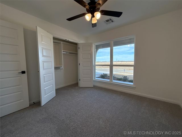 10328 E 132nd Street S, Bixby, OK 74008