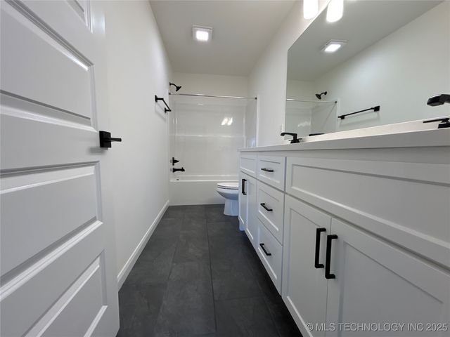 10328 E 132nd Street S, Bixby, OK 74008