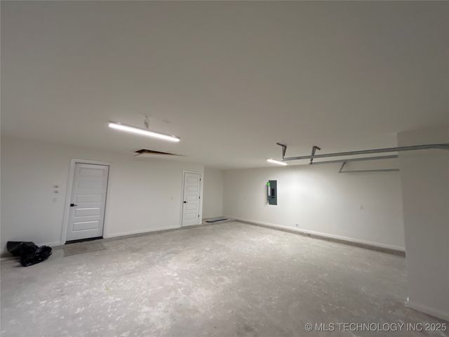 10328 E 132nd Street S, Bixby, OK 74008