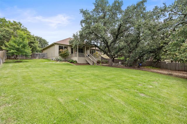 300 Errol DR, Spicewood, TX 78669