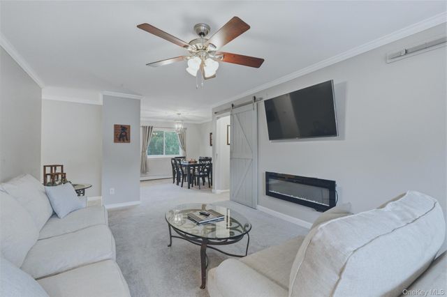 321 Titusville Road F106, Poughkeepsie, NY 12603