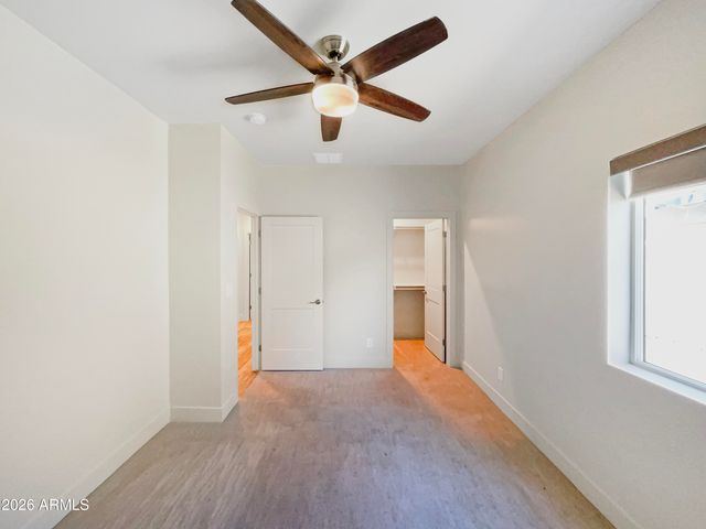 1005 E WELDON Avenue, Phoenix, AZ 85014