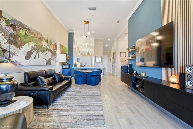 11861 Venetian Lagoon DR # 203, Fort Myers, FL 33913