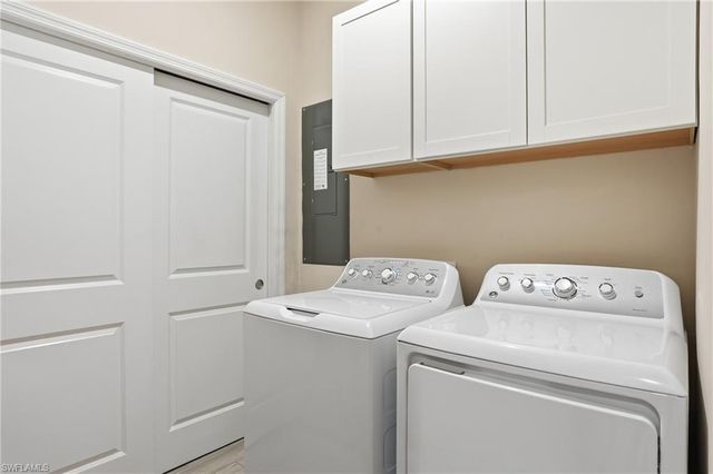 11861 Venetian Lagoon DR # 203, Fort Myers, FL 33913