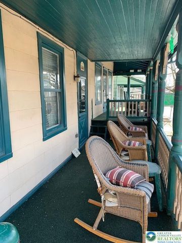 735 Front Street, Catasauqua Boro, PA 18032