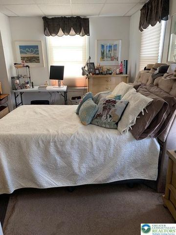 735 Front Street, Catasauqua Boro, PA 18032