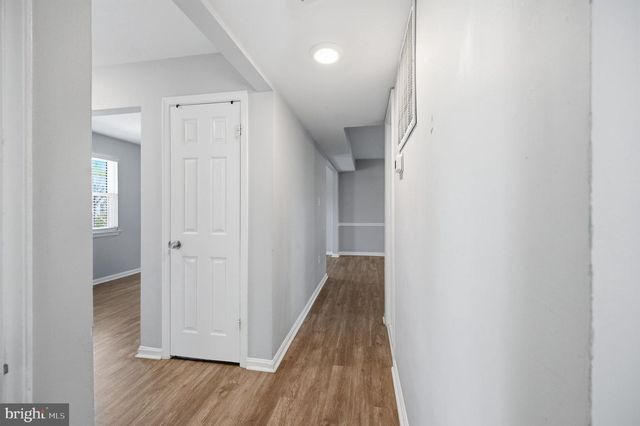 6079 PONHILL DR, Woodbridge, VA 22193