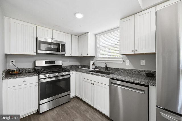 6079 PONHILL DR, Woodbridge, VA 22193