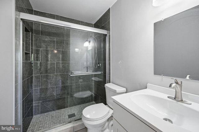 6079 PONHILL DR, Woodbridge, VA 22193