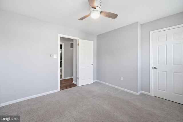 6079 PONHILL DR, Woodbridge, VA 22193