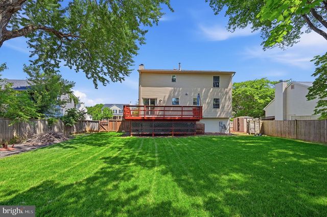 6079 PONHILL DR, Woodbridge, VA 22193
