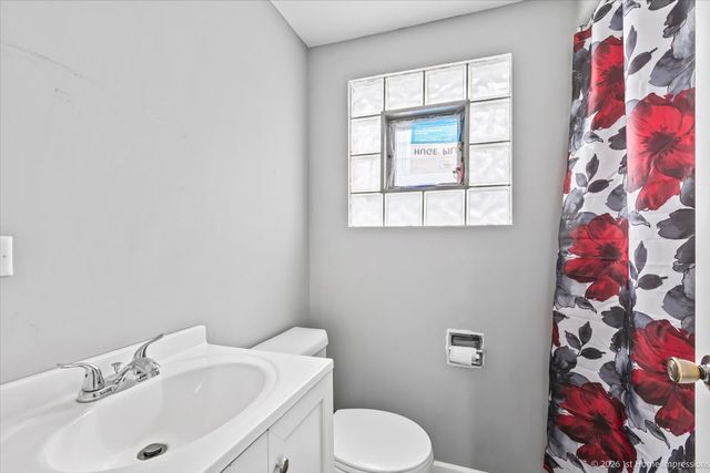 12531 S Honore Street, Calumet Park, IL 60827