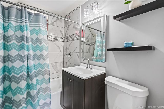 12531 S Honore Street, Calumet Park, IL 60827