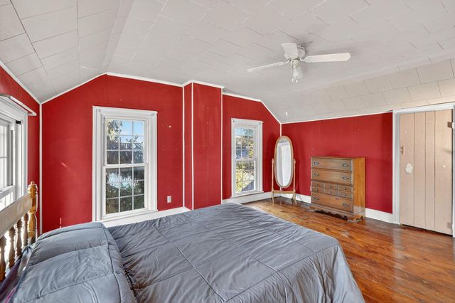 374 E Franklin Street, Circleville, OH 43113