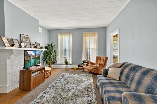 374 E Franklin Street, Circleville, OH 43113