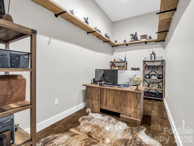 5717 Turnpike Road, Horse Shoe, NC 28742