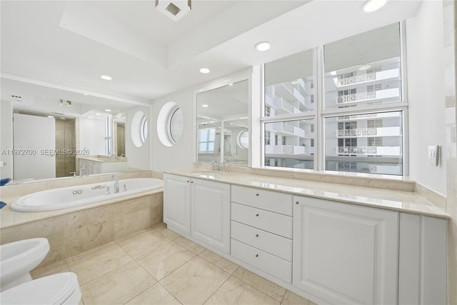 5801 Collins Avenue 700, Miami Beach, FL 33140