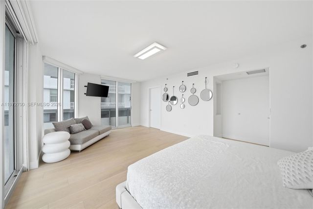5801 Collins Avenue 700, Miami Beach, FL 33140