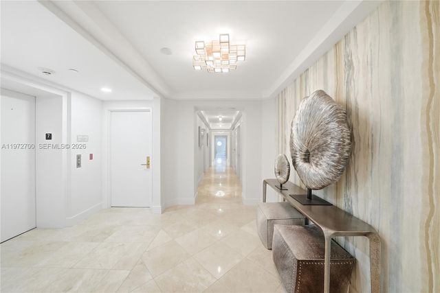 5801 Collins Avenue 700, Miami Beach, FL 33140