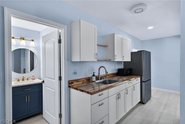 230 Donora BLVD, Fort Myers Beach, FL 33931