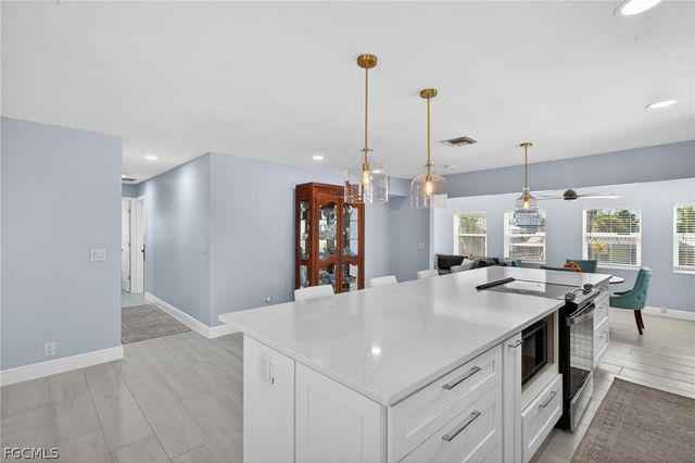 230 Donora BLVD, Fort Myers Beach, FL 33931