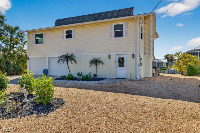 230 Donora BLVD, Fort Myers Beach, FL 33931