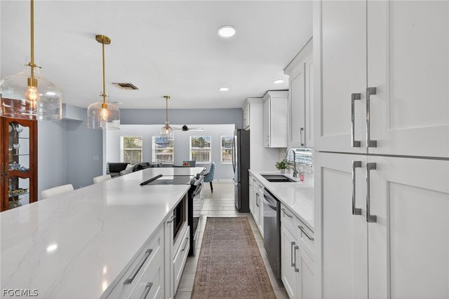 230 Donora BLVD, Fort Myers Beach, FL 33931