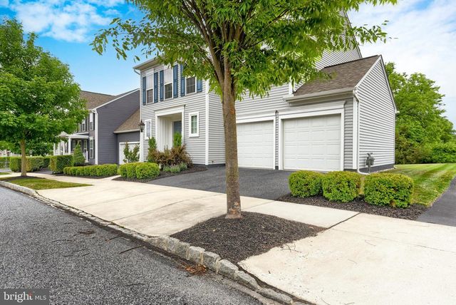 3265 LONGVIEW RD, Mechanicsburg, PA 17055