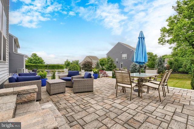 3265 LONGVIEW RD, Mechanicsburg, PA 17055