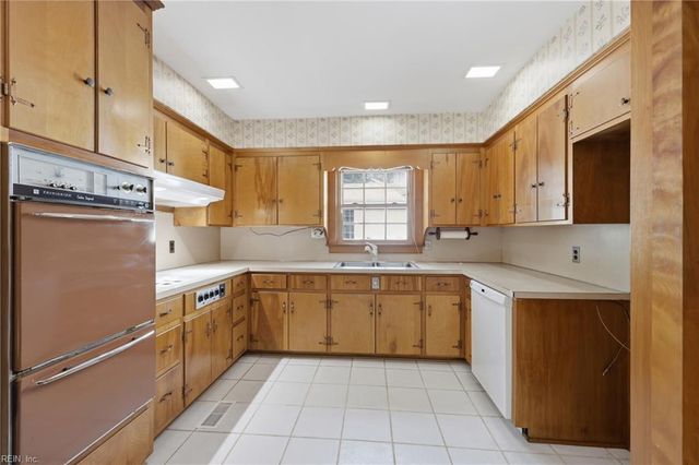 1115 Park DR, Elizabeth City, NC 27909