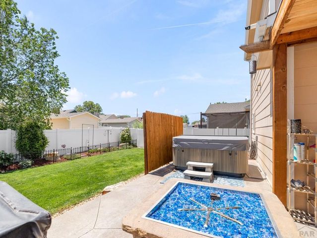 2004 ONeal Pl, Pueblo, CO 81004
