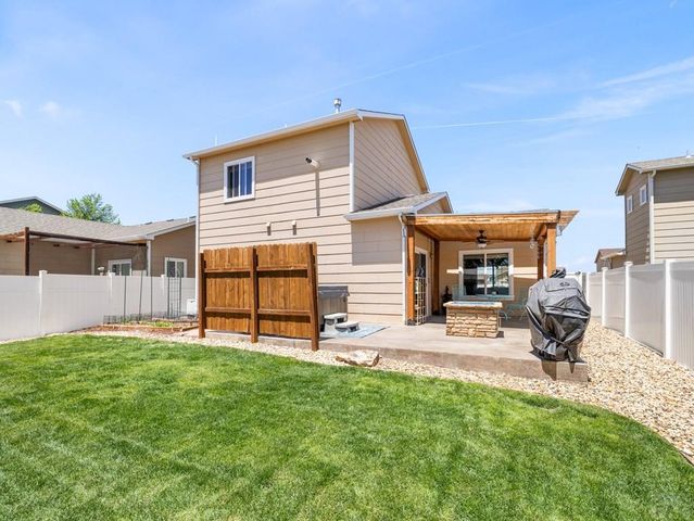 2004 ONeal Pl, Pueblo, CO 81004