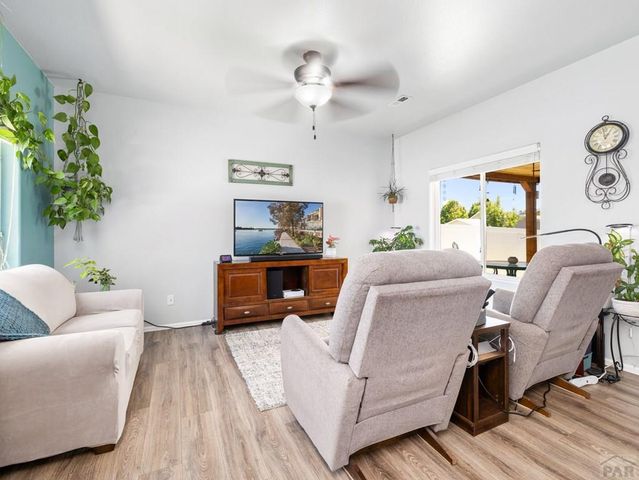 2004 ONeal Pl, Pueblo, CO 81004