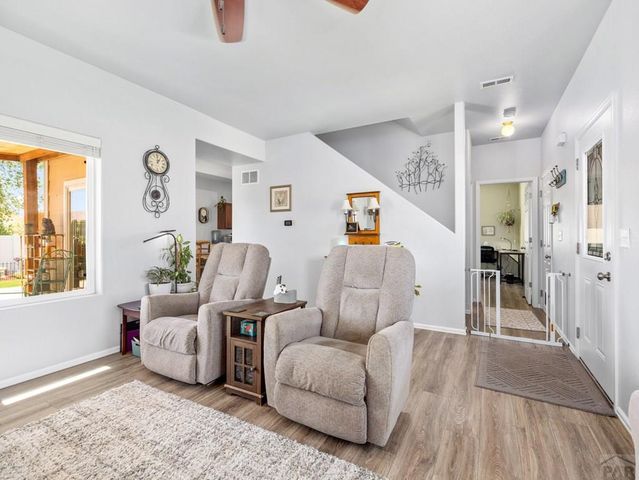 2004 ONeal Pl, Pueblo, CO 81004