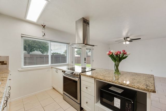 5720 Treese Street, The Colony, TX 75056