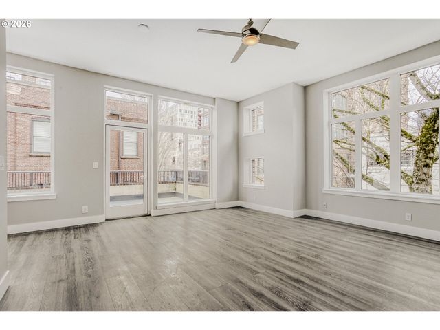 618 Nw 12TH Ave 201, Portland, OR 97209