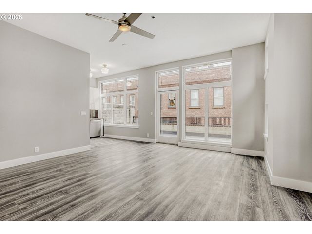 618 Nw 12TH Ave 201, Portland, OR 97209