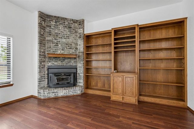 805 SE 35th Street, Moore, OK 73160